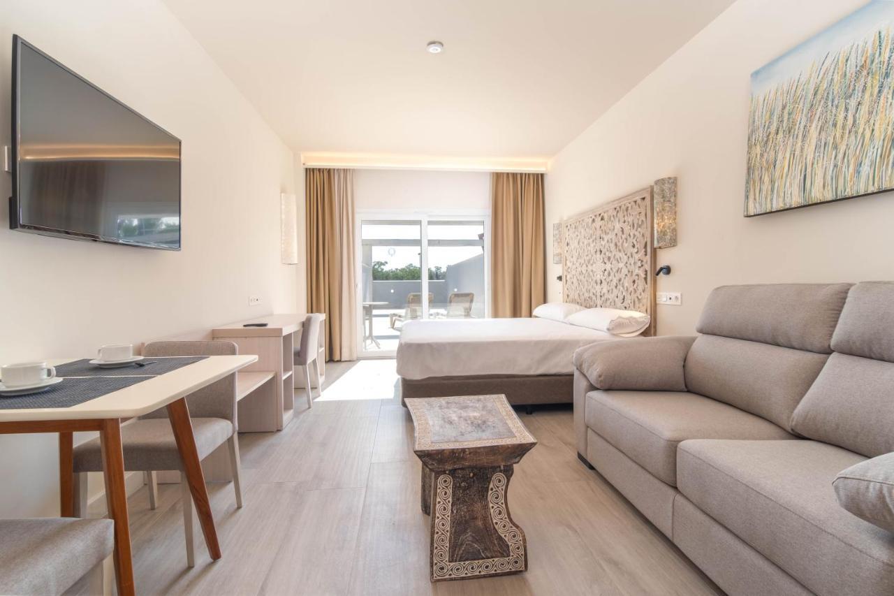 Aljarafe Suites By Qhotels Gelves Exterior photo
