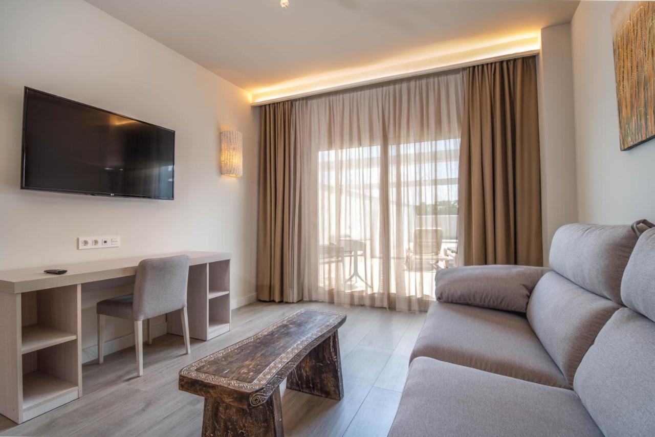 Aljarafe Suites By Qhotels Gelves Exterior photo